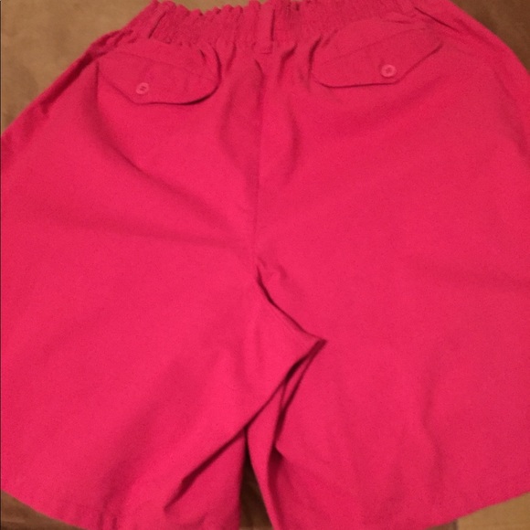 Pink shorts - Picture 6 of 8